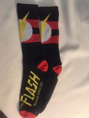 THE FLASH TM & DC Comics (S15) CREW SOCKS